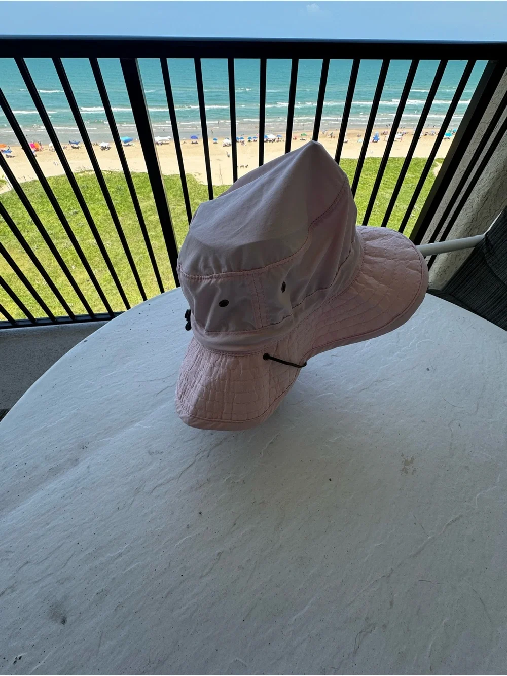 Outdoor Cap, Light Pink, Quilted Wide-Brim Sun Hat